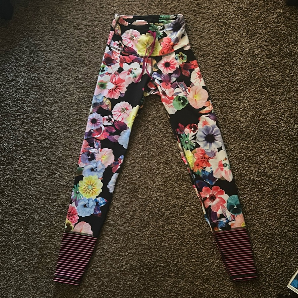 Old Navy Active Go-Dry Fitted Leggings size XS